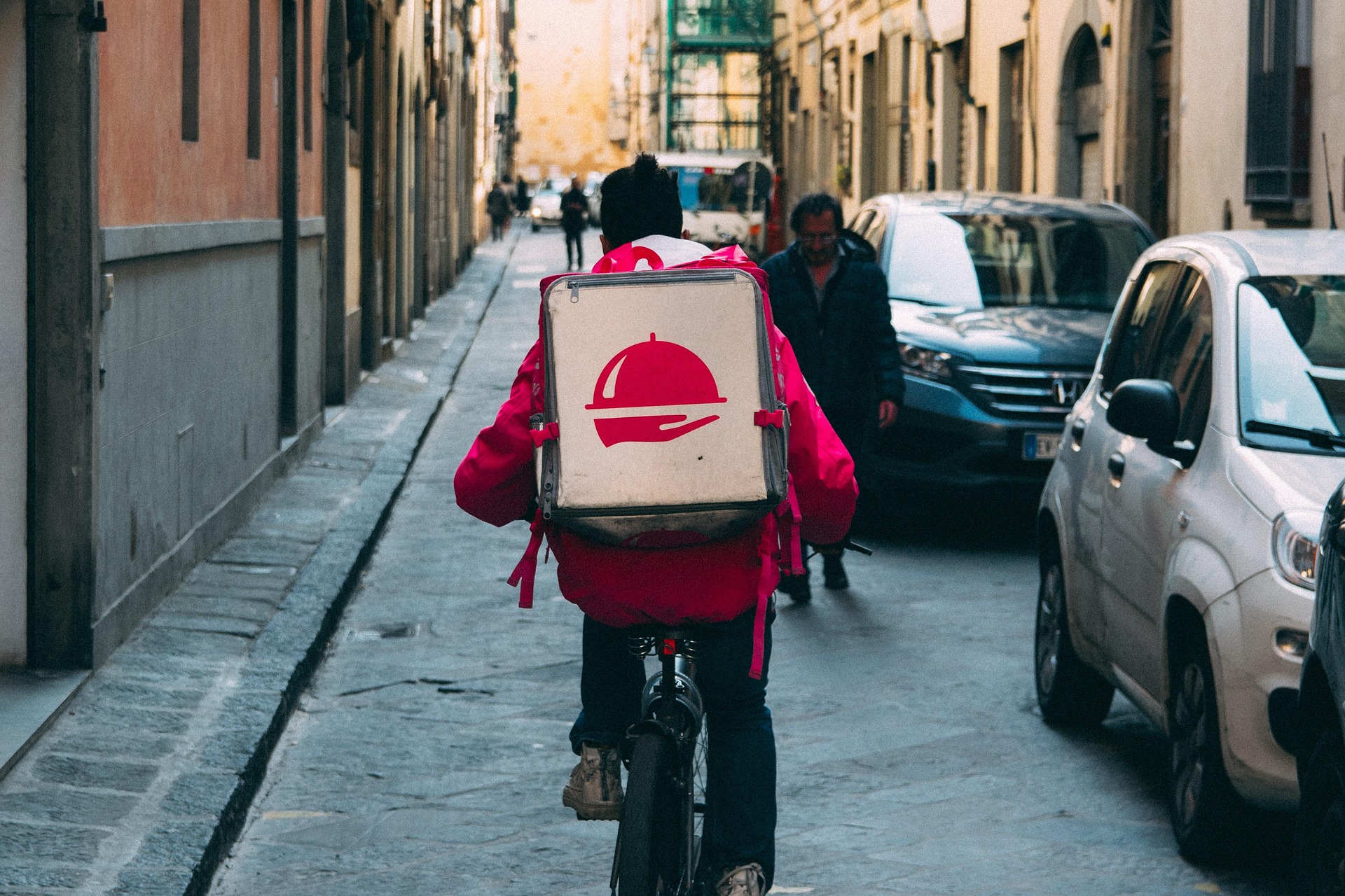 Como funciona a comissão de entrega própria no iFood?